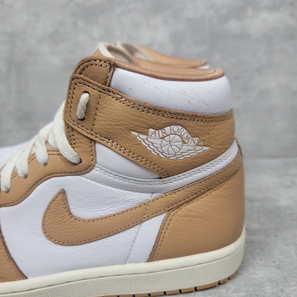 Nike Womens Size 10 Basketball Shoes Air Jordan 1 Retro High OG Praline White - Picture 7 of 8
